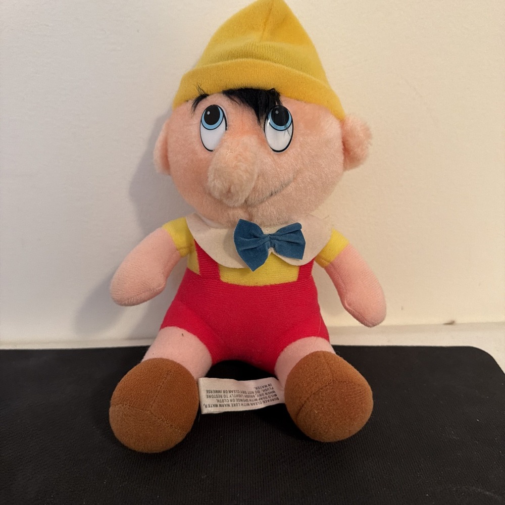 Vintage Disney Pinocchio Plush Stuffed Animal Walt Disney 8 Inch Taiwan